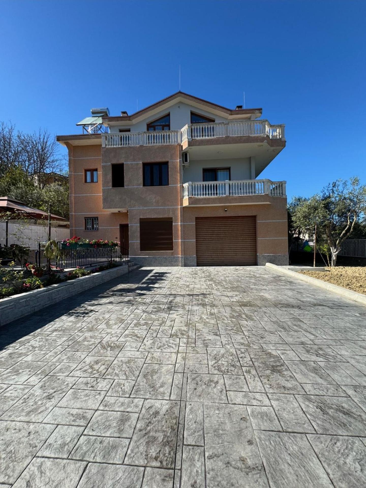 Ajla'S Home Vorë Εξωτερικό φωτογραφία
